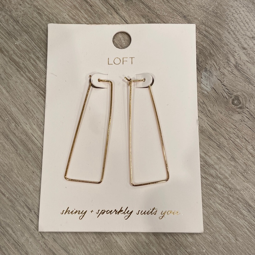 NWT Gold Rectangle Hoops